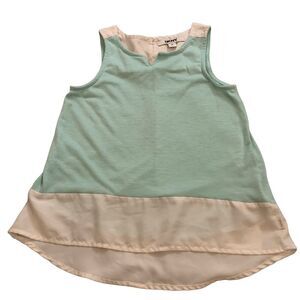 DKNY Girl's size MediumPale Green white Pull over Sleeveless blouse Tank top